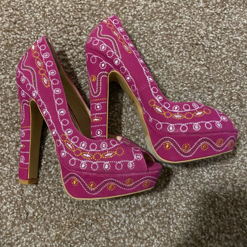Hot Pink DbDk Heels Size 7